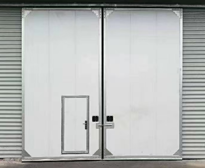 山东工业平开门价格